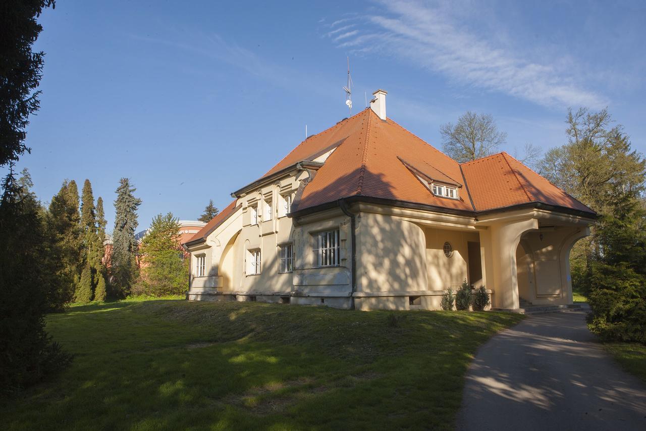 Vila Haj Usov Eksteriør bilde